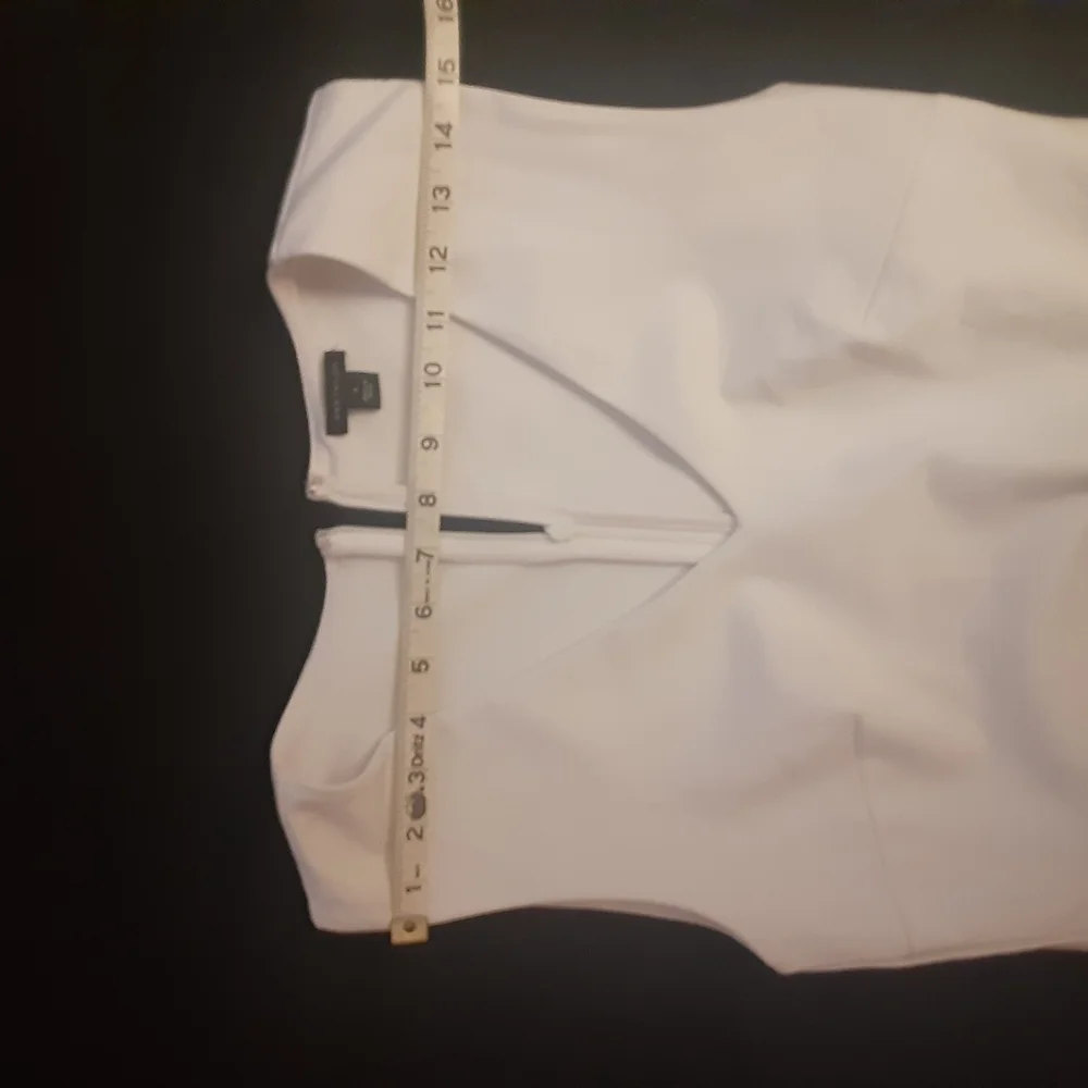 Black and White Sleeveless Maxi dress - Picture 2 of 8